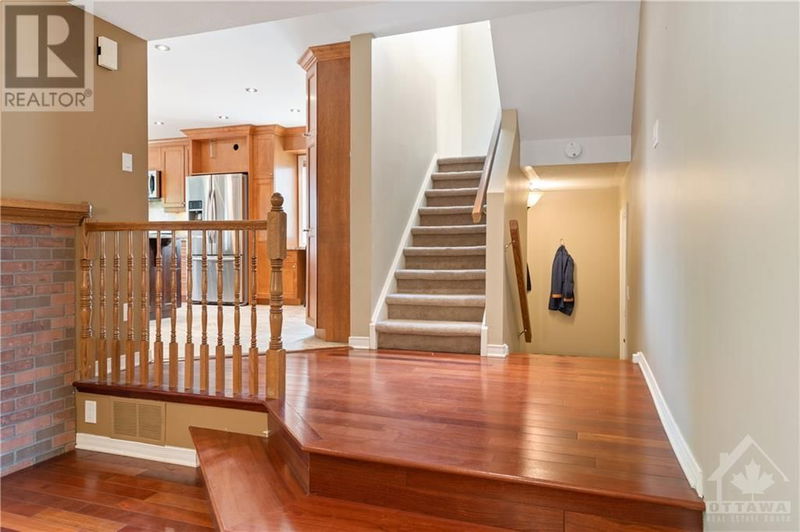 58 TOWNSEND Drive  Ottawa, K2J2V4 | Image 14