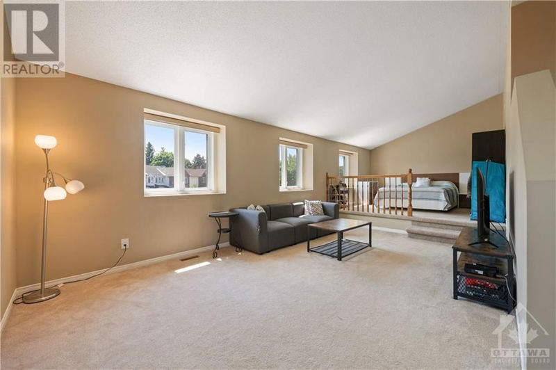 58 TOWNSEND Drive  Ottawa, K2J2V4 | Image 15