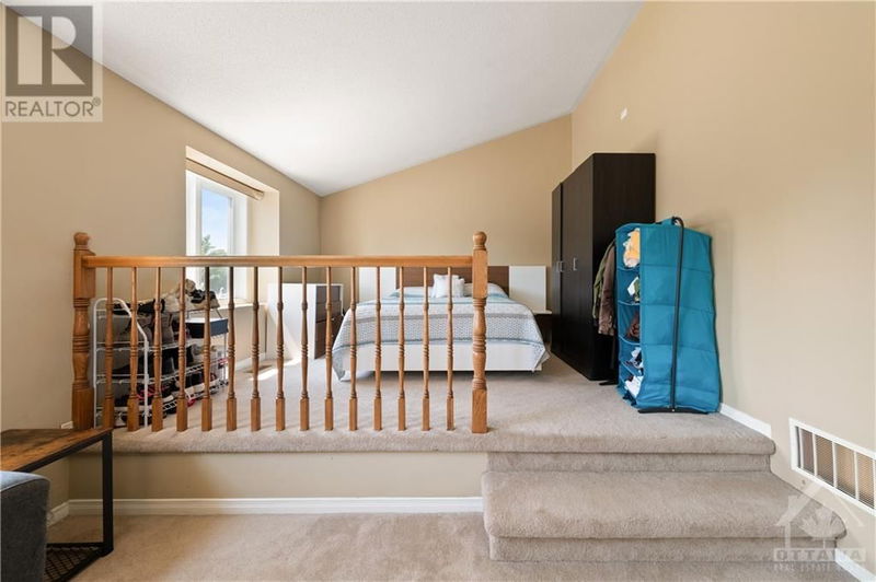 58 TOWNSEND Drive  Ottawa, K2J2V4 | Image 17