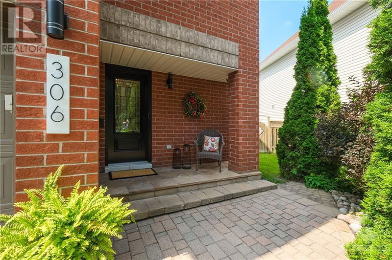 306 STATEWOOD Drive  Kanata, K2K0A8 | Image 2