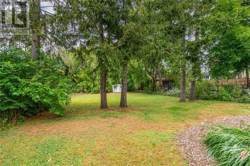 241 PLEASANT PARK Road  Ottawa, K1H5M4 | Image 24