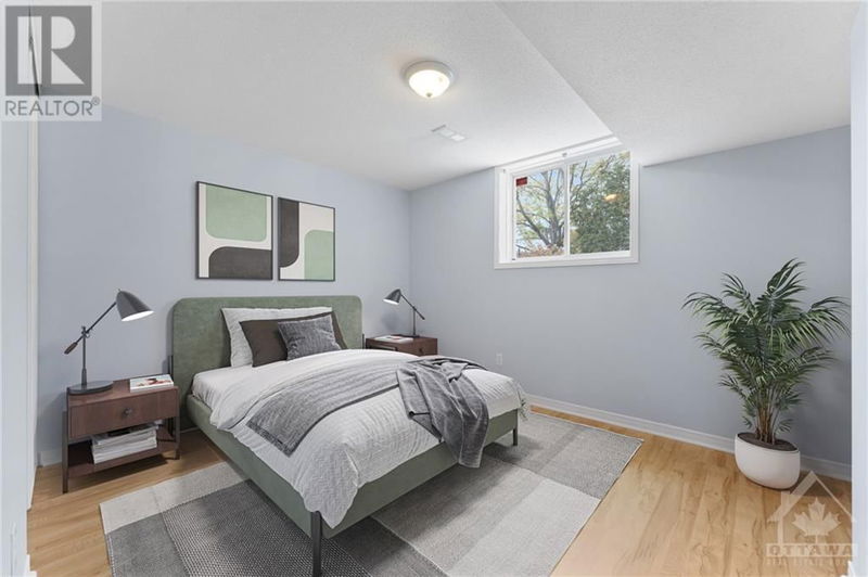 1924 SUNLAND Drive  Ottawa, K4A3T4 | Image 22