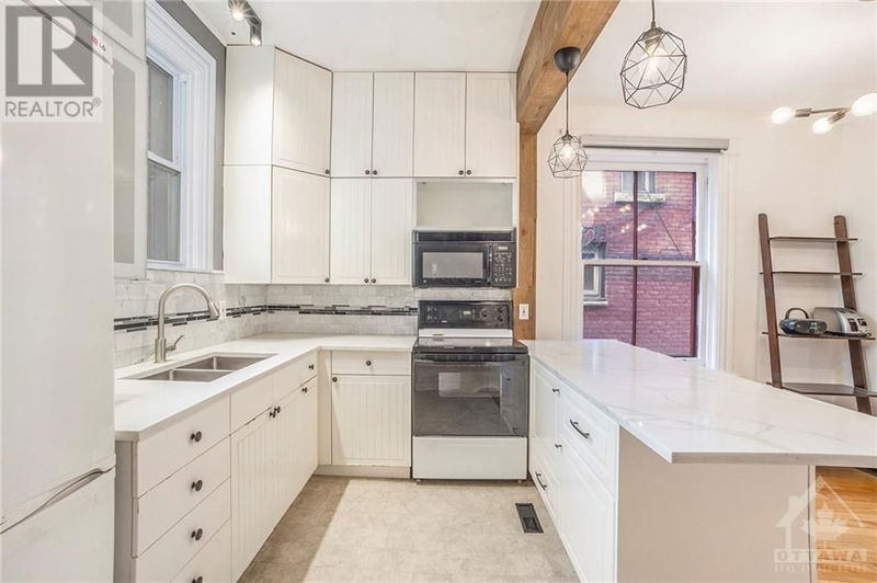 128 FLORA Street  Ottawa, K1R5R5 | Image 3