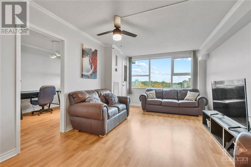  1112 - 555 BRITTANY Drive  Ottawa, K1K4C5 | Image 12