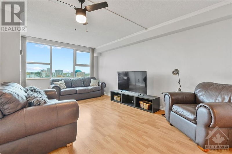  1112 - 555 BRITTANY Drive  Ottawa, K1K4C5 | Image 13