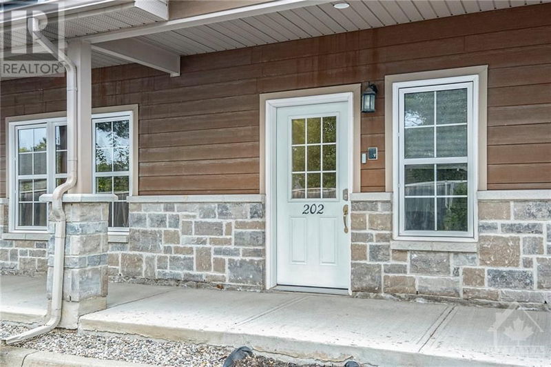  202 - 245 EQUINOX Drive  Embrun, K0A1W0 | Image 5