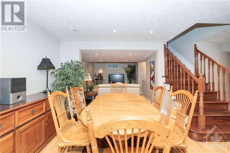 32 ELLISSON Way  Ottawa, K1G4P6 | Image 16