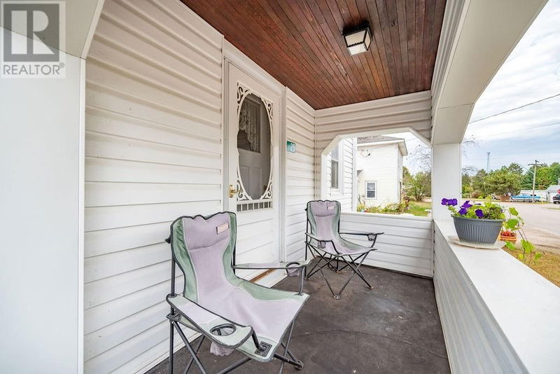 25 DROHAN Street  Barry's Bay, K0J1B0 | Image 3