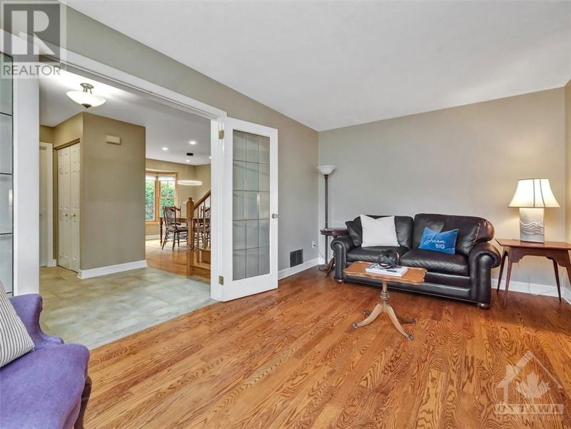 222 WALDEN Drive  Ottawa, K2K2K6 | Image 6