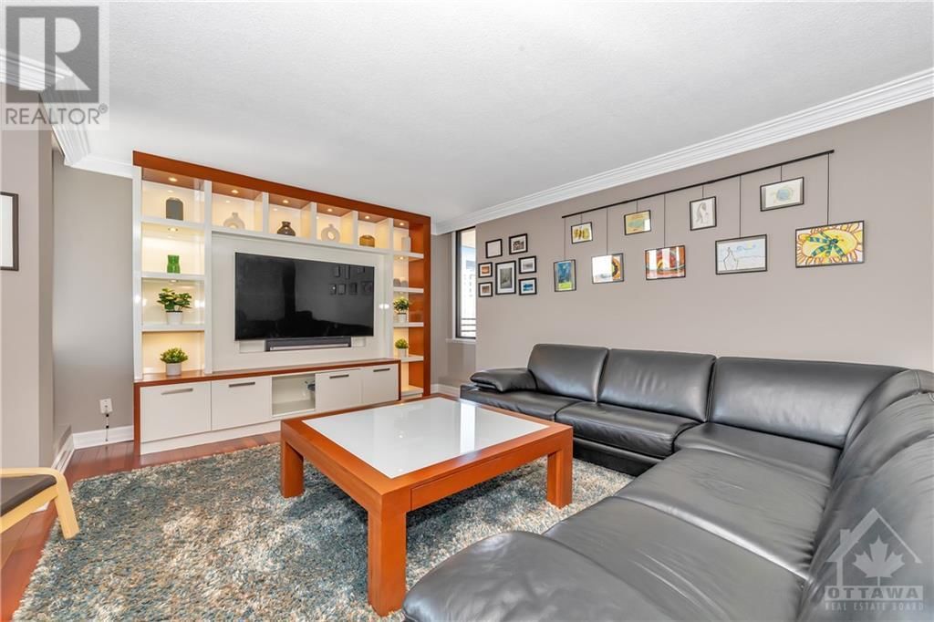 71 SOMERSET STREET W UNIT#1705 Image 2