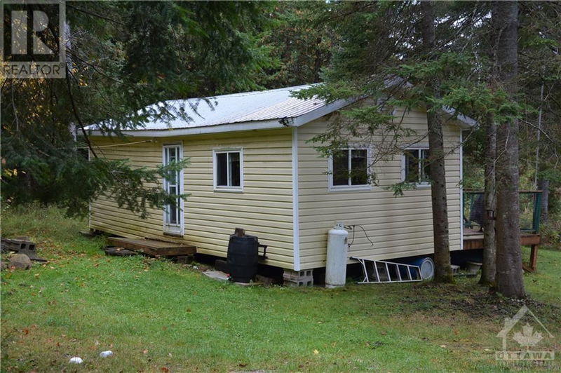 190A AIRDS LAKE Road  Griffith, K0J2R0 | Image 1