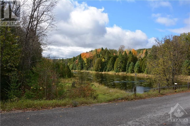 190A AIRDS LAKE Road  Griffith, K0J2R0 | Image 18