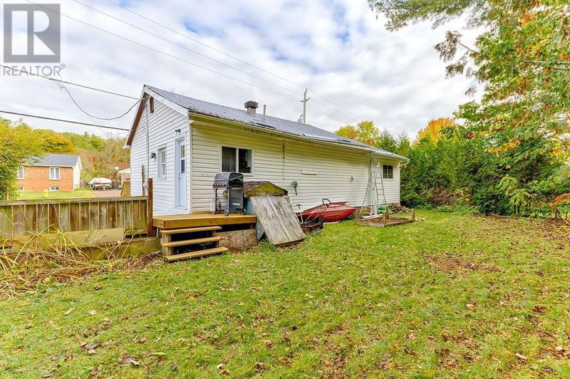 1332 VICTORIA Street  Petawawa, K8H2G1 | Image 20