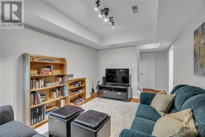 10 HODGSON Court  Ottawa, K2K2T3 | Image 26