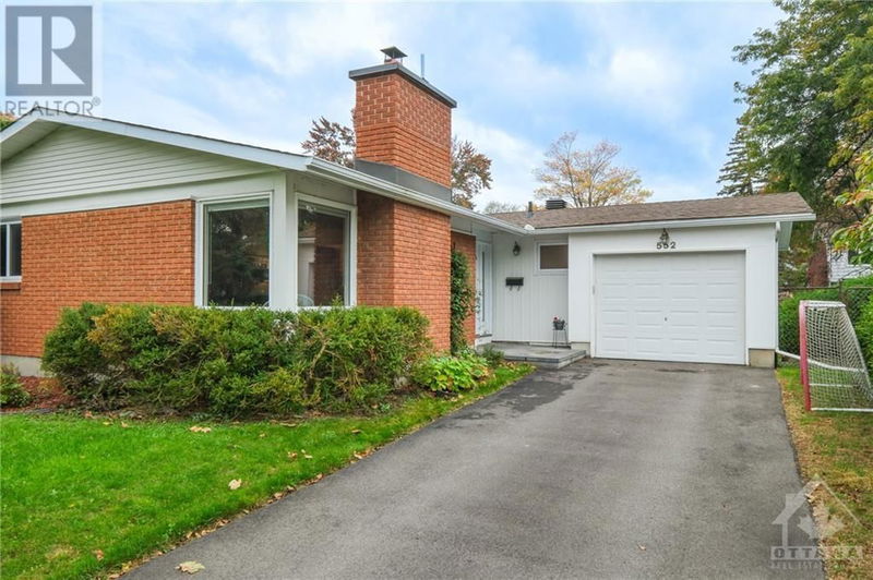 552 BUCHANAN Crescent  Ottawa, K1J7Y1 | Image 1