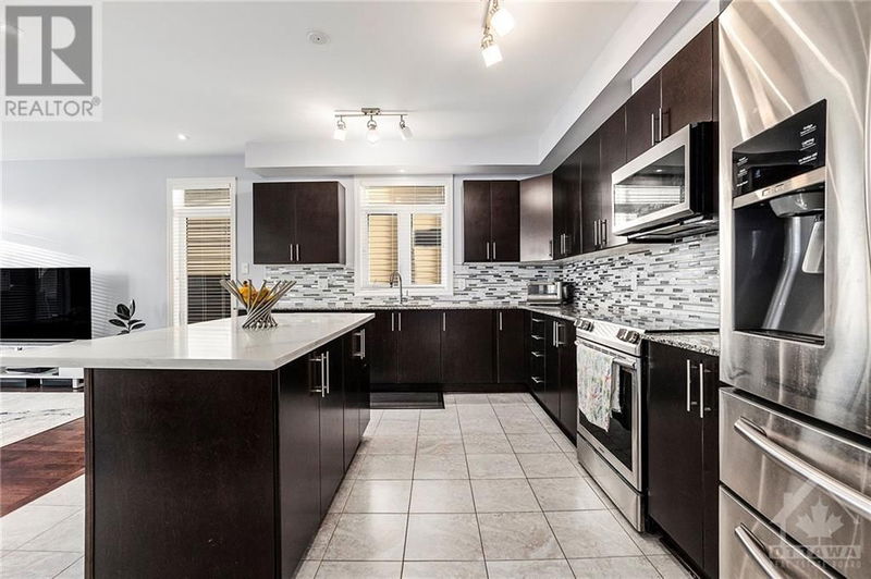 186 SOUTHBRIDGE Street  Ottawa, K4M0B7 | Image 7