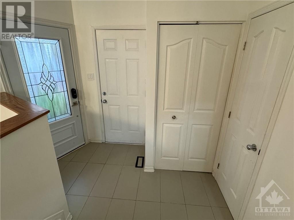 524 ABERFOYLE CIRCLE Image 3