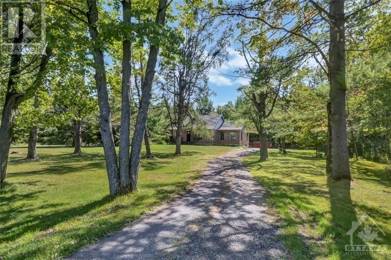 1690 COUNTY ROAD 2 Road  Curran, K0B1C0 | Image 2