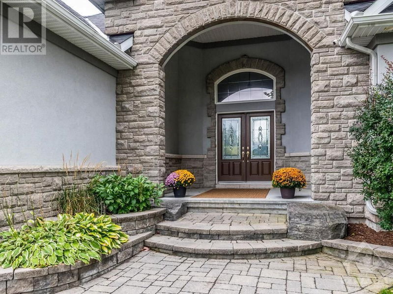 50 FRANCES COLBERT Avenue  Ottawa, K0A1L0 | Image 2