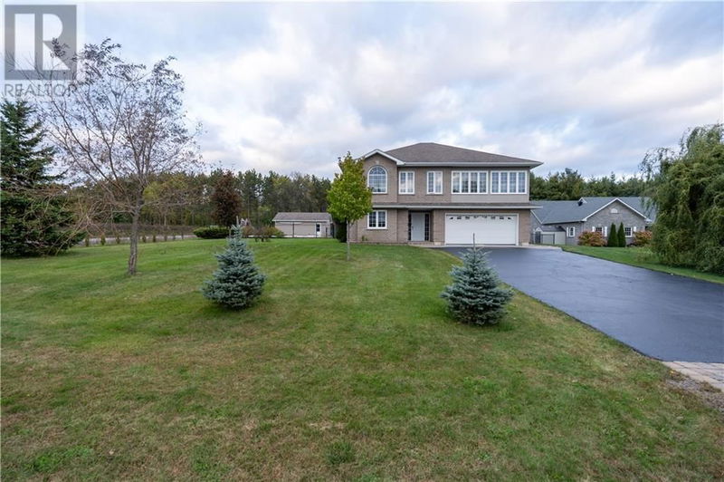 6547 SAPPHIRE Drive  Cornwall, K6H7J1 | Image 1