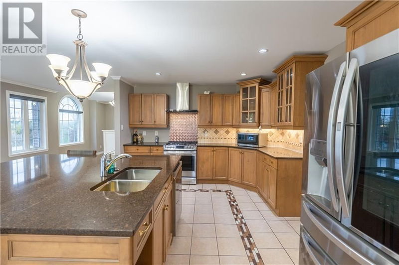 6547 SAPPHIRE Drive  Cornwall, K6H7J1 | Image 5