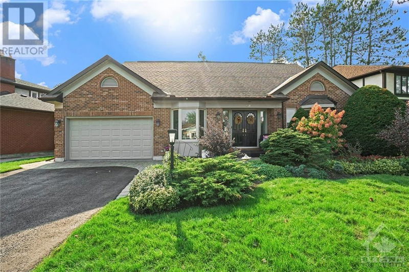 238 MCCLELLAN Road  Ottawa, K2H7W9 | Image 1