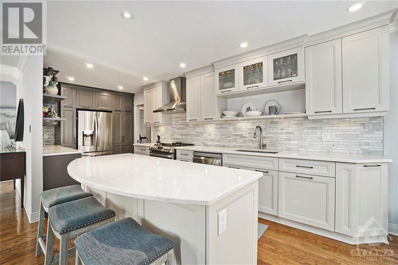 238 MCCLELLAN Road  Ottawa, K2H7W9 | Image 9