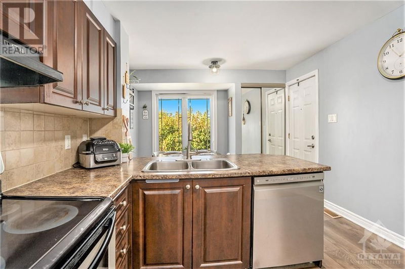 644 LAKERIDGE Drive  Ottawa, K4A0H4 | Image 19