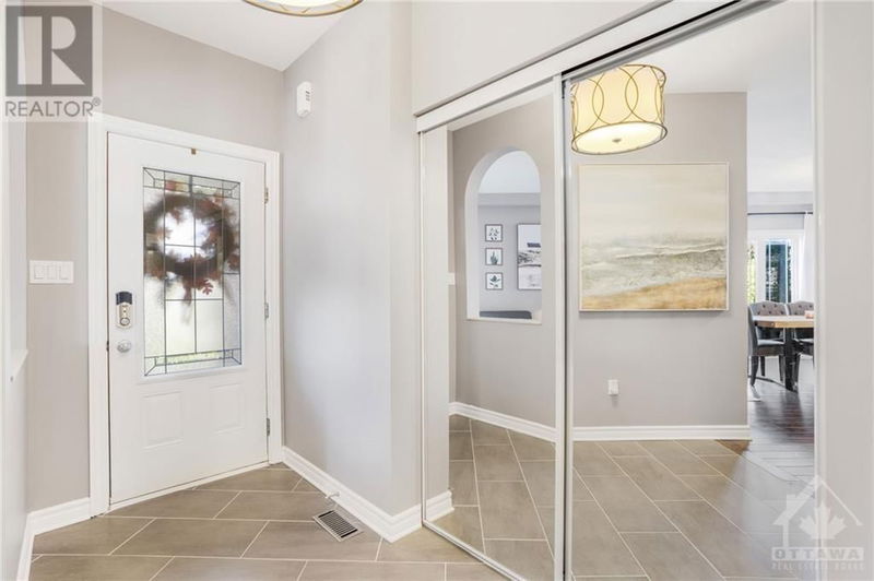 157 DORINA SARAZIN Crescent  Clarence-Rockland, K4K0G7 | Image 2