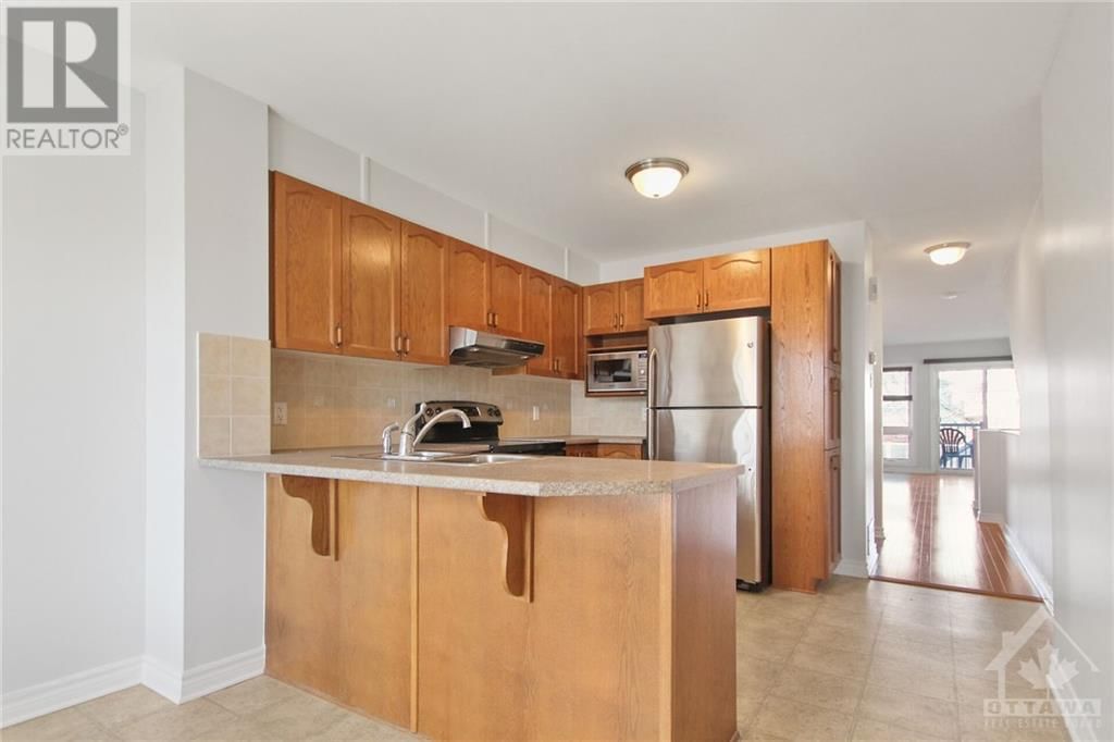 393 CHAPMAN MILLS DRIVE UNIT#A Image 2