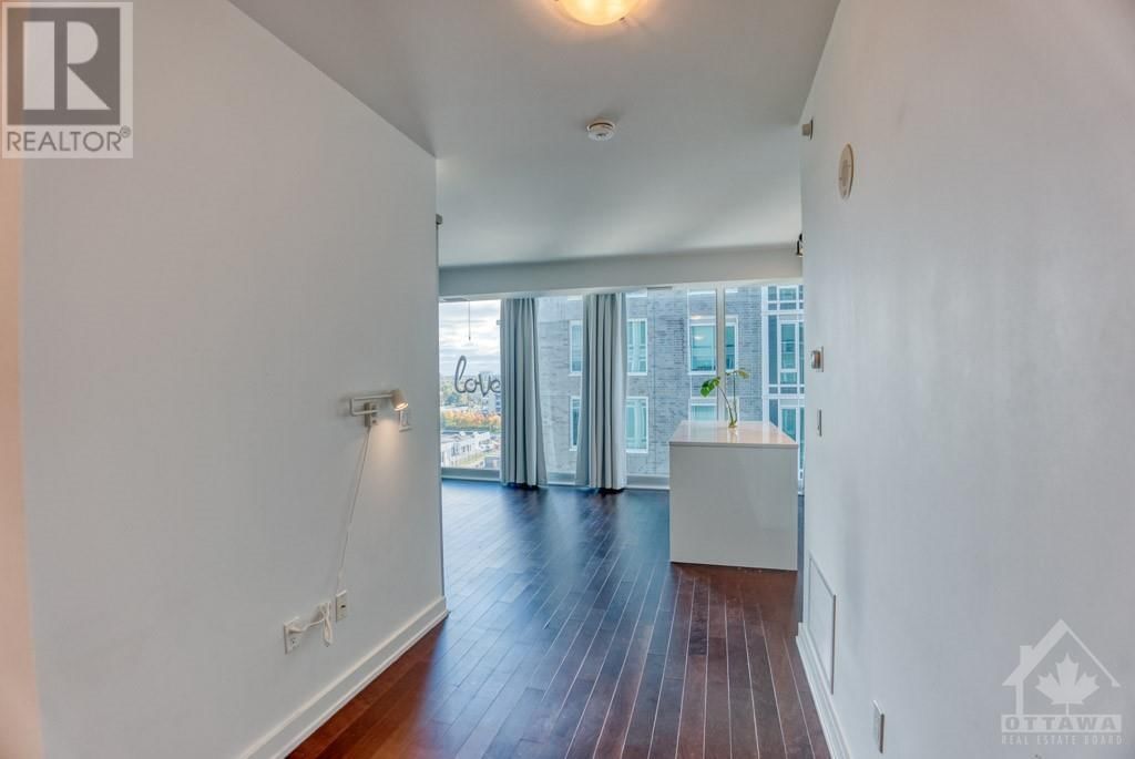 111 CHAMPAGNE AVENUE S UNIT#811 Image 12