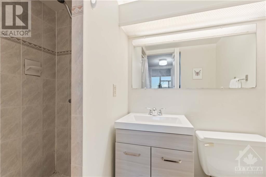 530 LAURIER AVENUE W UNIT#1902 Image 13