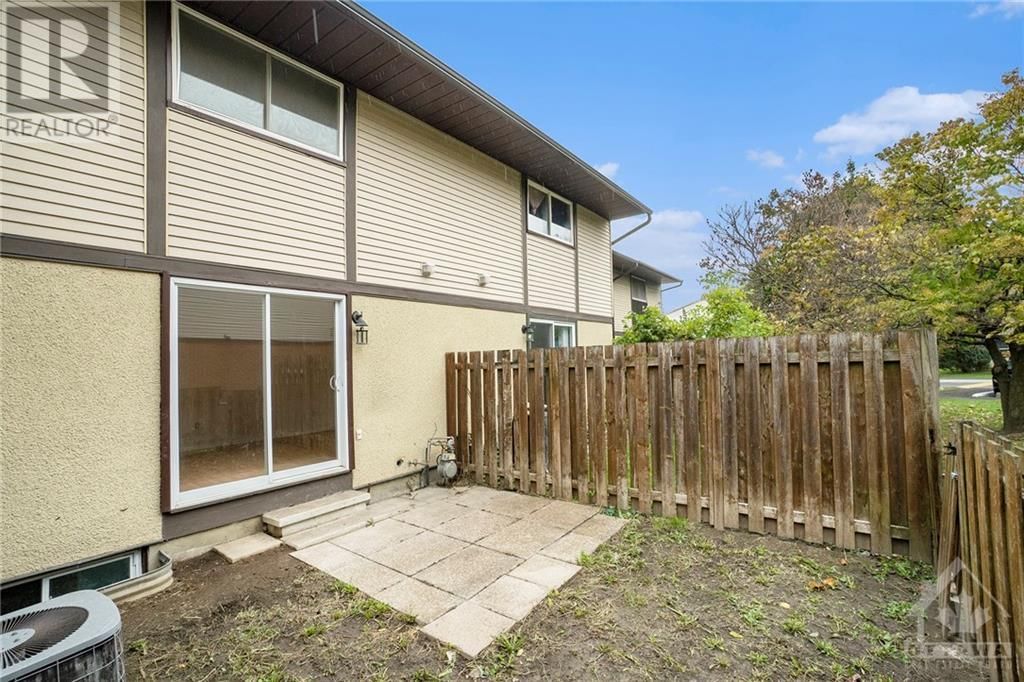 2570 SOUTHVALE CRESCENT UNIT#81 Image 17