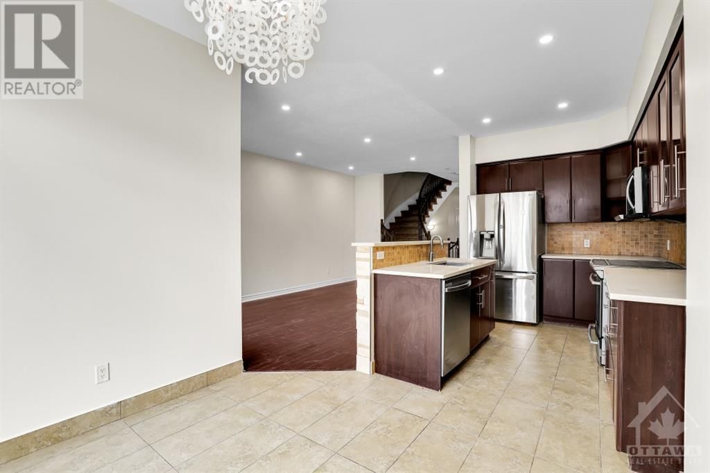 2206 ANGELICA AVENUE Image 13