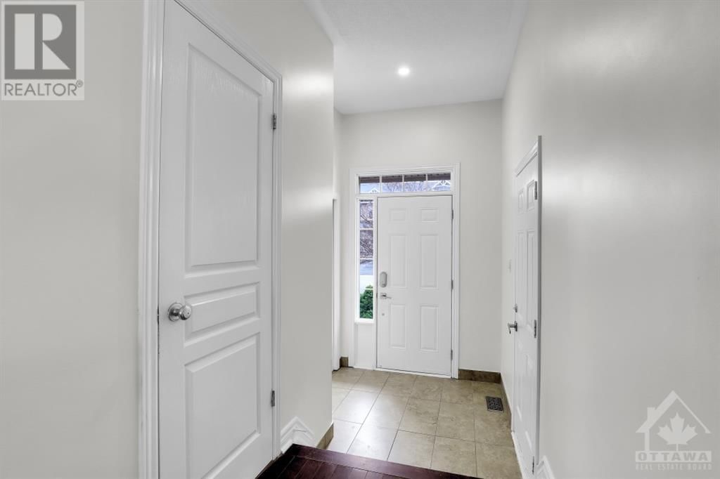 2206 ANGELICA AVENUE Image 4