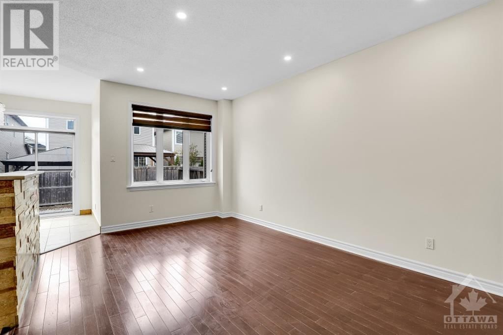 2206 ANGELICA AVENUE Image 7