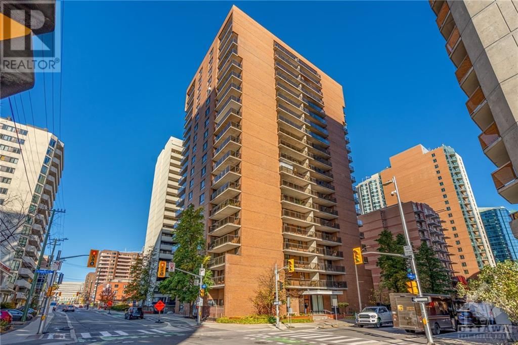 475 LAURIER AVENUE W UNIT#702 Image 1