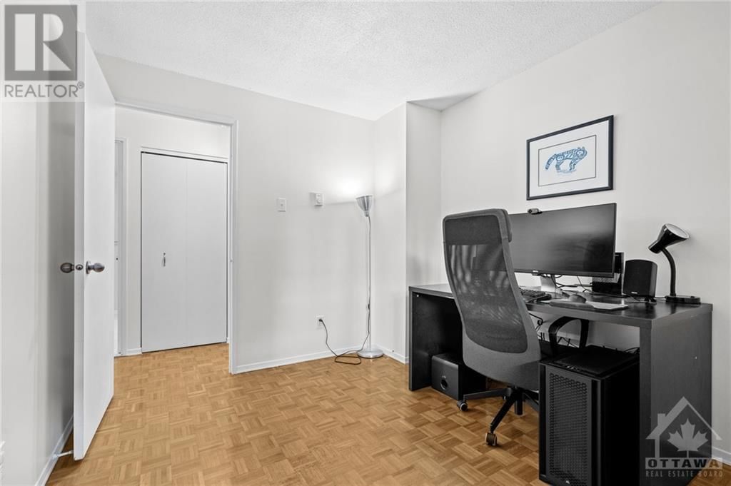 475 LAURIER AVENUE W UNIT#702 Image 24