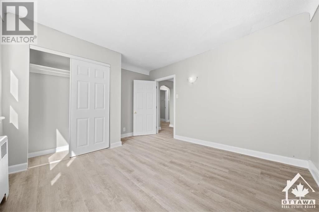 315 BLAKE BOULEVARD UNIT#2 Image 6