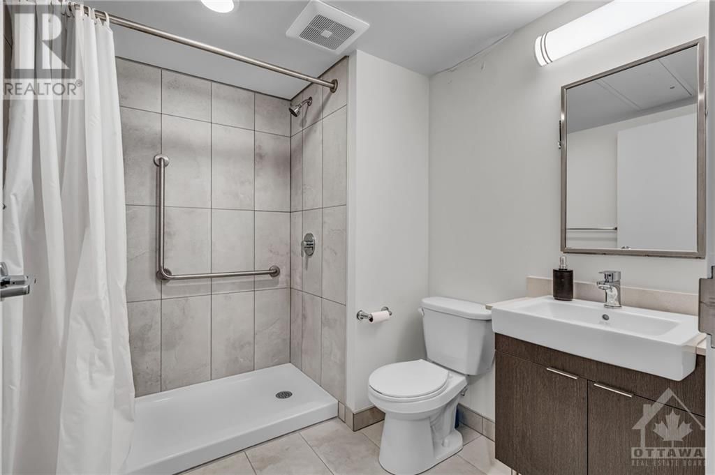 105 CHAMPAGNE AVENUE S UNIT#2117 Image 8