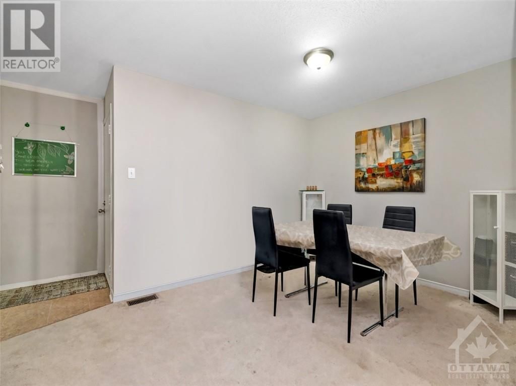 2099 LAUZON STREET Image 6