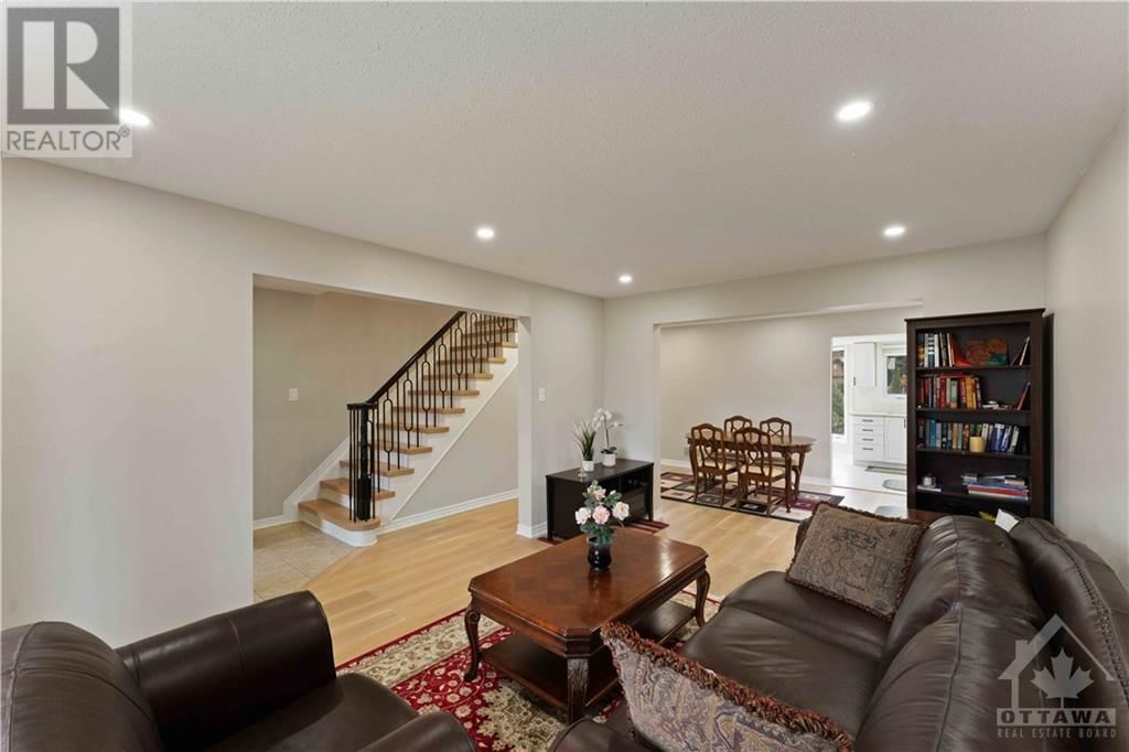 1520 BLOHM DRIVE UNIT#UPPER Image 6