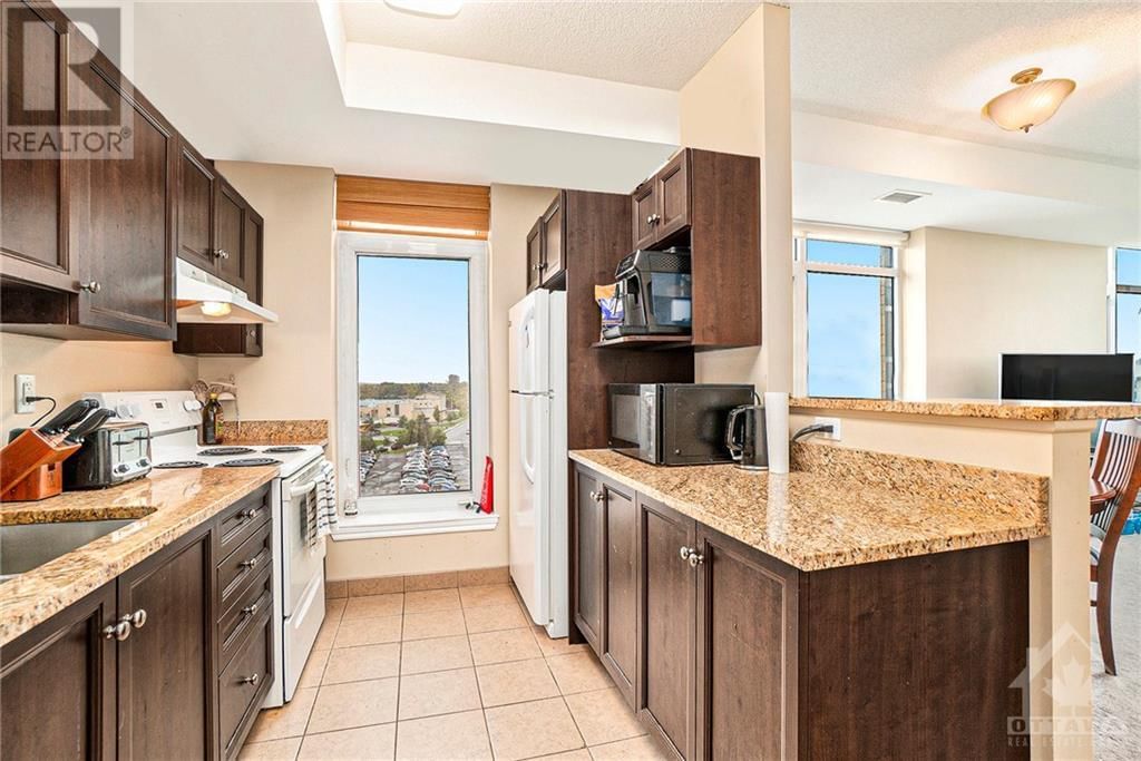 100 ROGER GUINDON ROAD UNIT#701 Image 14