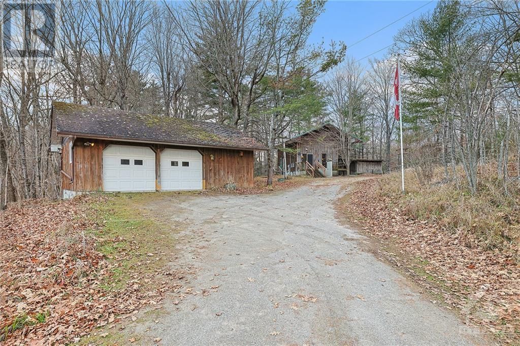 593 SUGARBUSH WAY Image 2