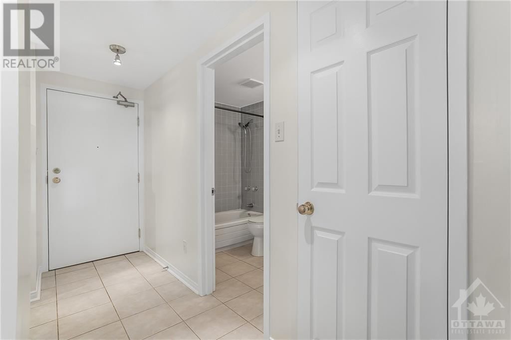 202 HINCHEY AVENUE UNIT#106 Image 3