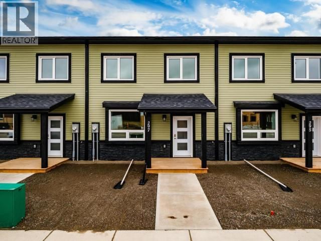 297 WITCH HAZEL DRIVE, Whitehorse, Yukon Y1A 0T9