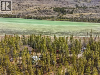 1197 SPIRIT LAKE | Whitehorse South Yukon | Slide Image Thirty