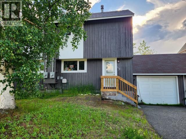 114 KITZA AVENUE, Faro, Yukon Y0B 1K0