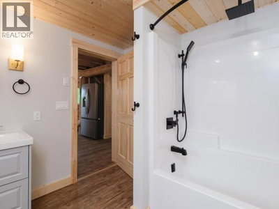 400 URSA WAY | Whitehorse North Yukon | Slide Image Sixteen