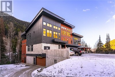 Image #1 of Commercial for Sale at 135-1130 Sun Peaks Rd, Sun Peaks, British Columbia